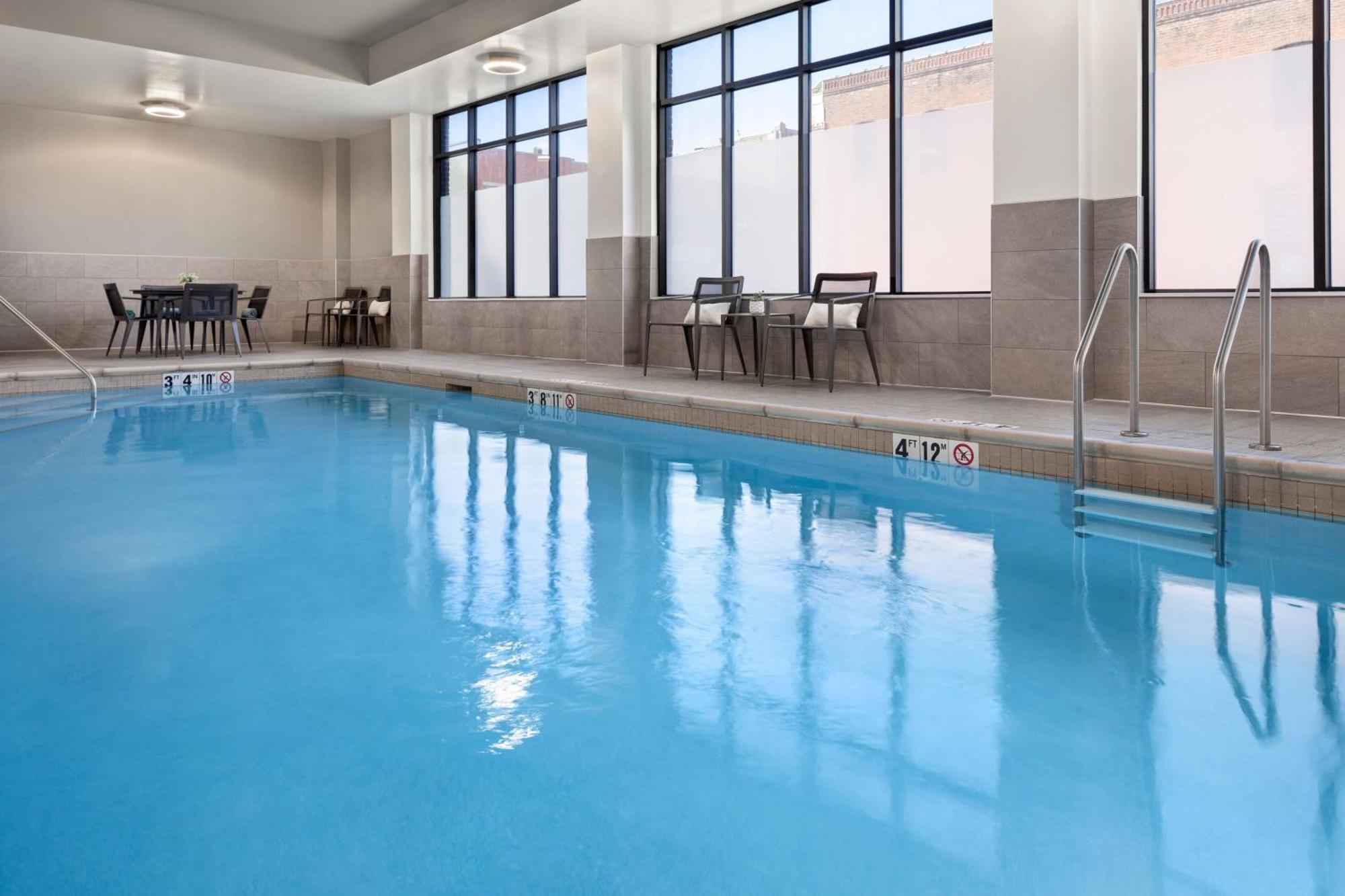 Отель Courtyard By Marriott Owatonna Downtown Экстерьер фото